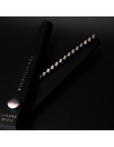 Forbici dentellate nere Midnight 23 cm LDH