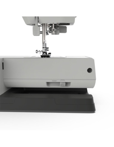 Macchina da cucire Necchi Q132A