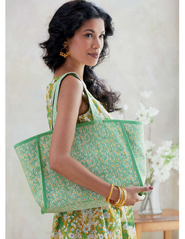 Modello di abito, cintura e borsa - Butterick 6674