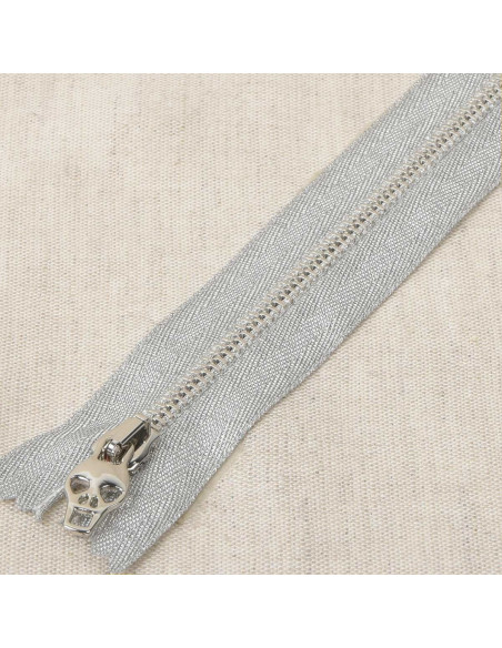 Chiusura in metallo lurex teschio - Argento