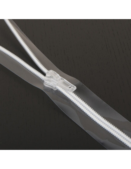Chiusura plastica trasparente