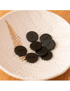 Bottone in madreperla piatto 2 fori - Nero