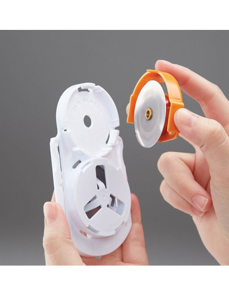 Strumento di cambio lama senza contatto Fiskars
