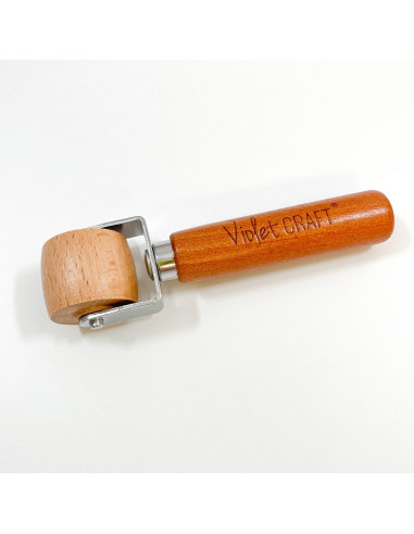 Roulette in legno per pressare Violet Craft