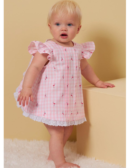 Modello di top e mutandine per neonati - Butterick 6884