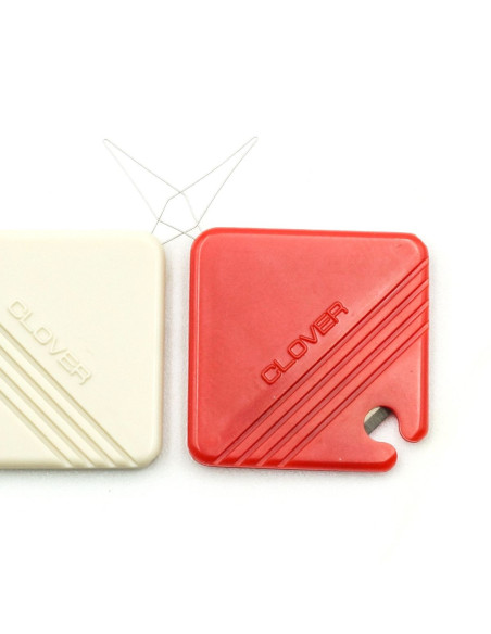 Set di 2 infila-aghi con taglia-fili integrati Clover