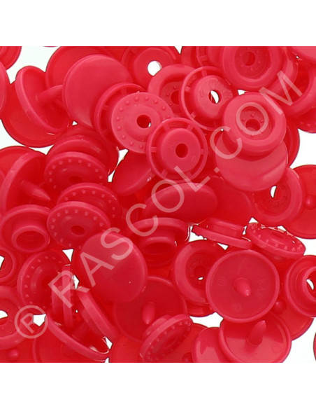Confezione di 25 bottoni a pressione in resina KAM rotondi - Rosso magenta