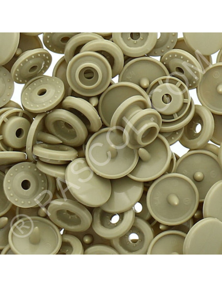 Confezione di 25 bottoni a pressione in resina KAM rotondi - Beige scuro