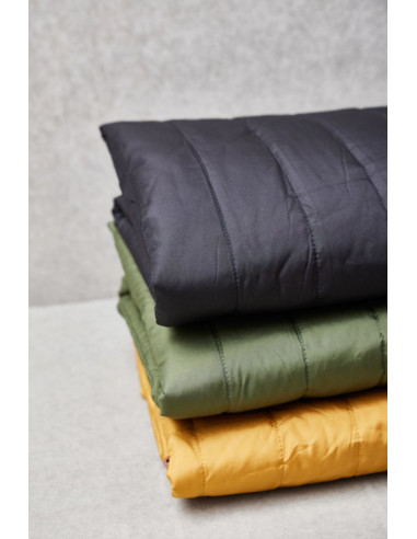 Tessuto trapuntato idrorepellente Strip - Nero
