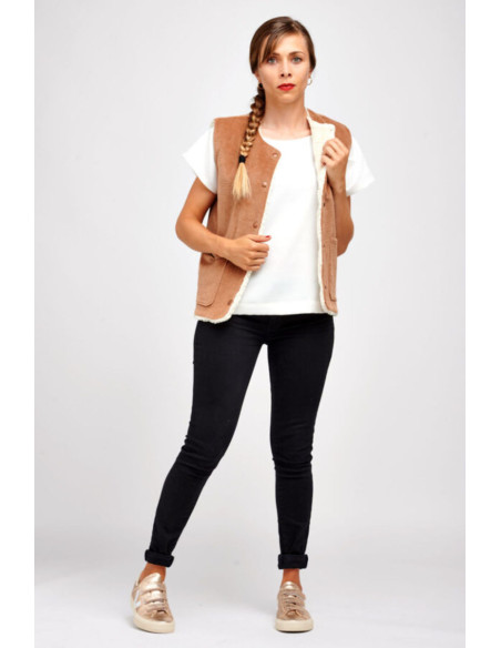Modello di gilet senza maniche Hathor - I am patterns