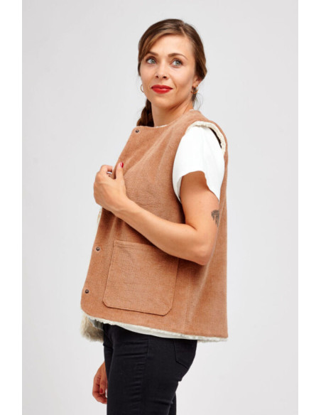 Modello di gilet senza maniche Hathor - I am patterns