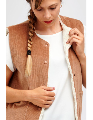 Modello di gilet senza maniche Hathor - I am patterns