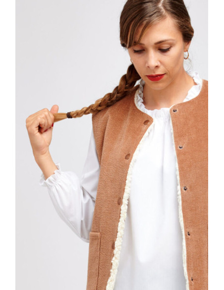 Modello di gilet senza maniche Hathor - I am patterns