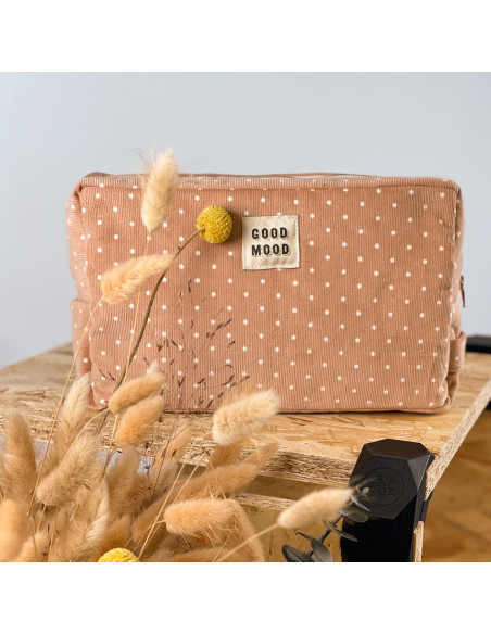 Modello di borsa e trousse da toilette Voyage - Ikatee