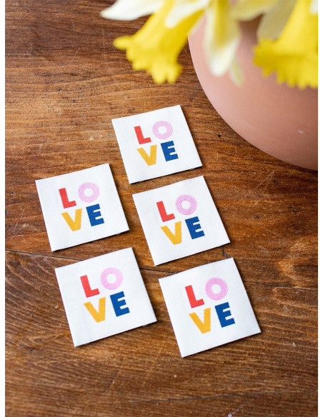 Set di 5 etichette da cucire - LOVE