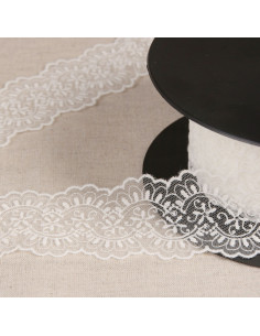 Tulle ricamato tra due - Bianco