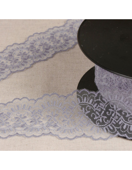 Tulle ricamato tra due - Blu lavanda