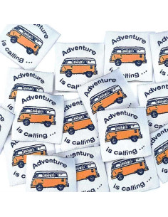 Set di 5 etichette tessute da cucire Adventure is Calling