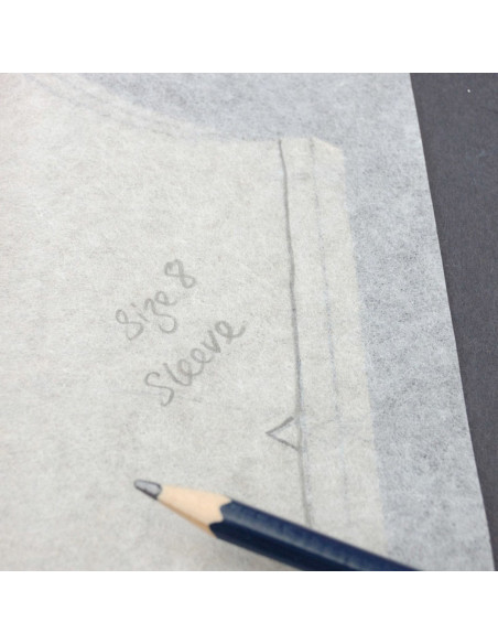 Rotolo di carta velina svedese per modelli di cucito - 0,70 cm x 20 metri