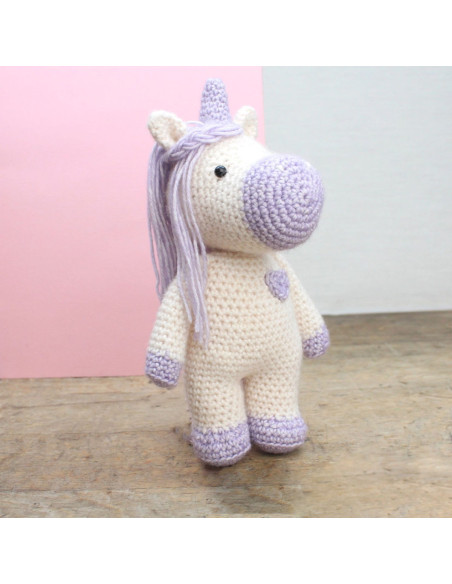 Kit per uncinetto - Dolly l'unicorno