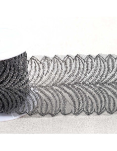 Ricamo metallico su tulle - Nero e argento