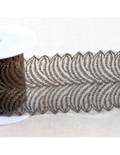 Ricamo metallico su tulle - Nero e oro