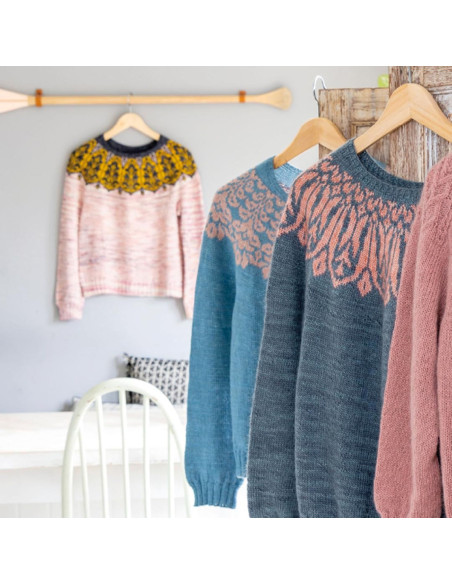 Libro maglia yoke