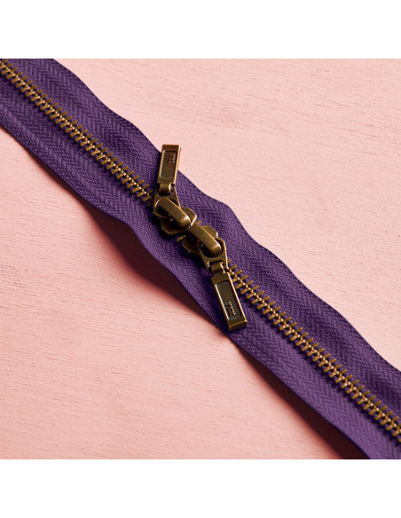 Chiusura a doppio cursore Ottone e Majestic Purple 40 cm - Atelier Brunette