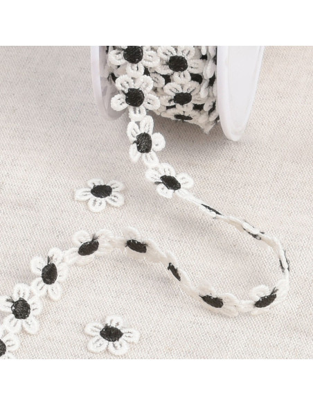 Guipure margherite bianche - Nero e bianco