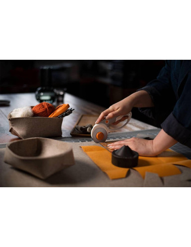Taglierina rotante Fiskars 2 in 1 lame 45 mm e 60 mm