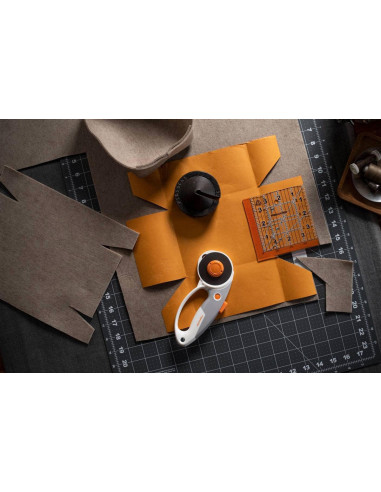 Taglierina rotante Fiskars 2 in 1 lame 45 mm e 60 mm