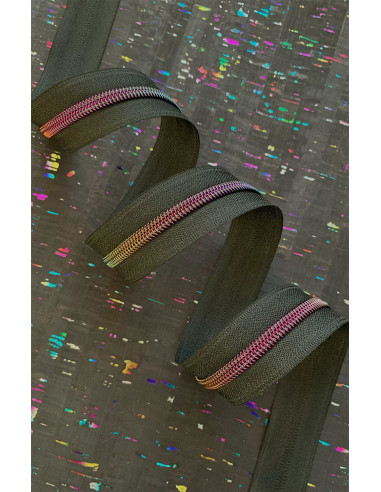 Chiusura in nylon 5 mm 274 cm - Maglia nera iridescente