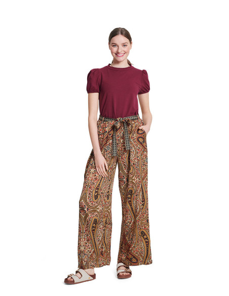 Modello di T-shirt - Burda 5809