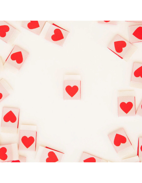 Set di 8 etichette tessute - Cuore rosso