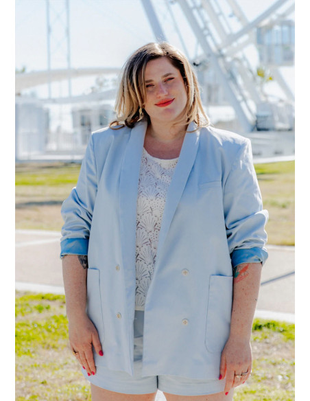 Modello di blazer Mimosa - Maison Fauve