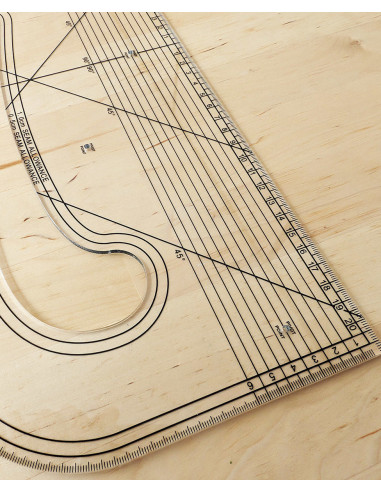 Righello multifunzione per sartoria Pattern Maker