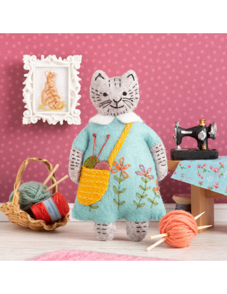 Kit feltro - Signora Gatto Lavora a Maglia