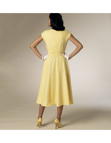 Modello di abito e cintura - Butterick 6211