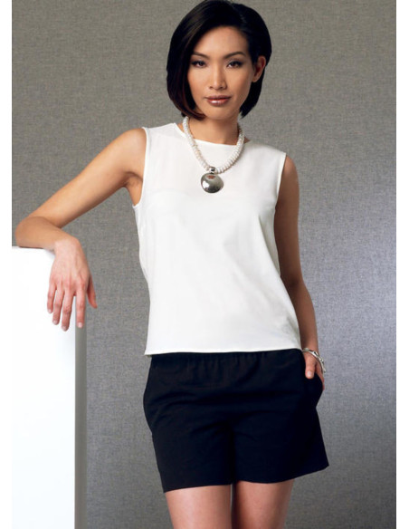 Modello di poncho, top, pantaloncini e pantaloni - Vogue 9191
