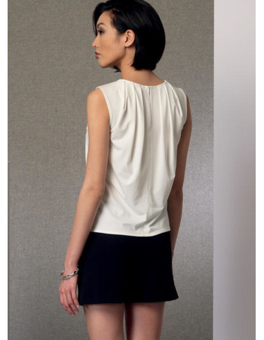 Modello di poncho, top, pantaloncini e pantaloni - Vogue 9191