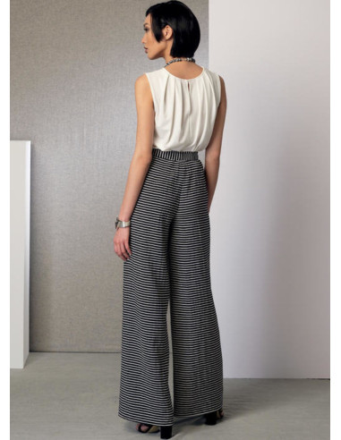 Modello di poncho, top, pantaloncini e pantaloni - Vogue 9191