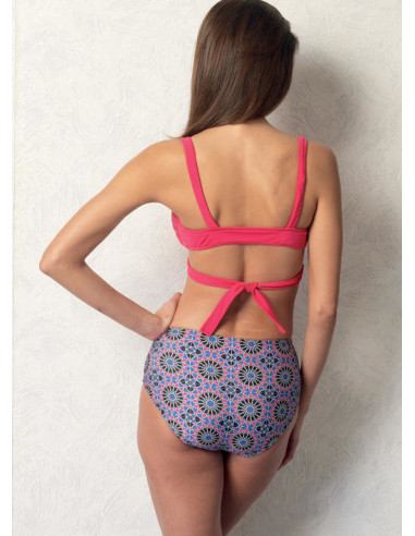 Modello per top, costume da bagno, slip e copricostume - Vogue 9192