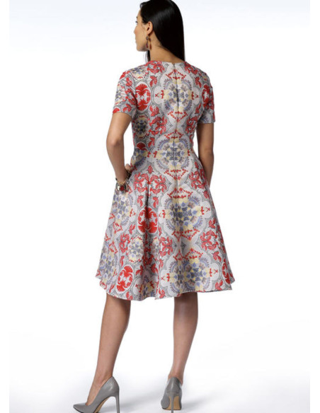 Modello di abito - Vogue 9202