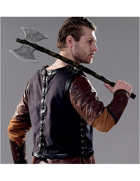 Modello cosplay Valor - McCall's 2052