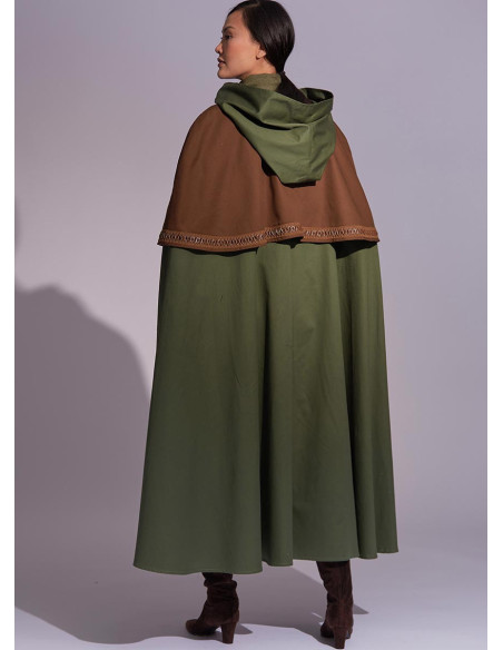 Cartamodello per mantelli di travestimento - McCall's 8335