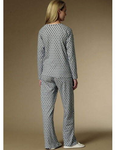 Modello di accappatoio, top, camicia da notte e pantaloni - Butterick 6428