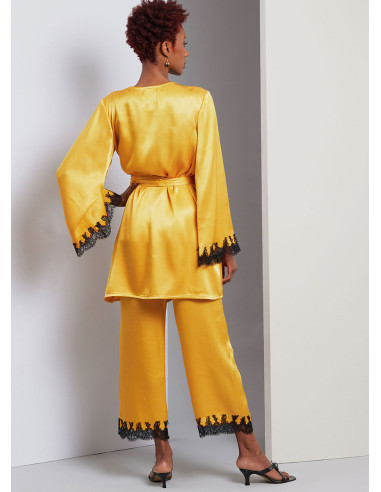Modello di vestaglia - Vogue 1962