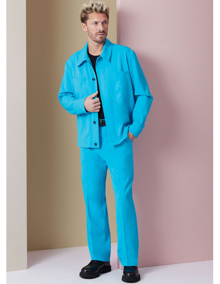 Modello di giacca, pantaloncini e pantaloni - Vogue 2022