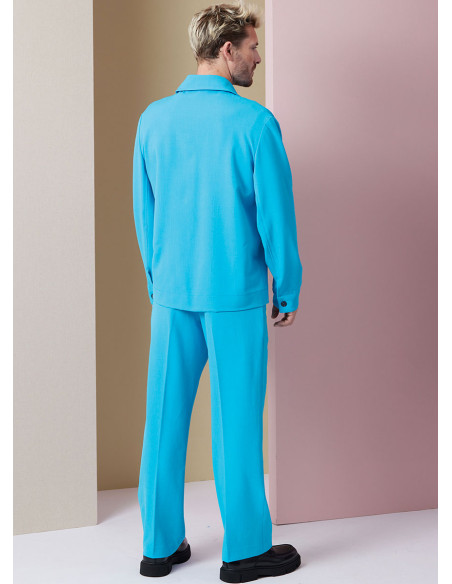 Modello di giacca, pantaloncini e pantaloni - Vogue 2022