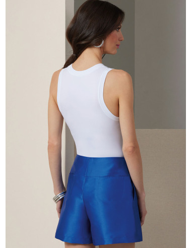Modello di pantaloncini o pantaloni - Vogue 2034